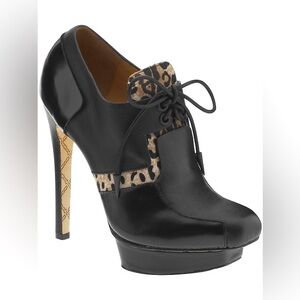 Lamb by Gwen Stephanie Oxford Stilettos